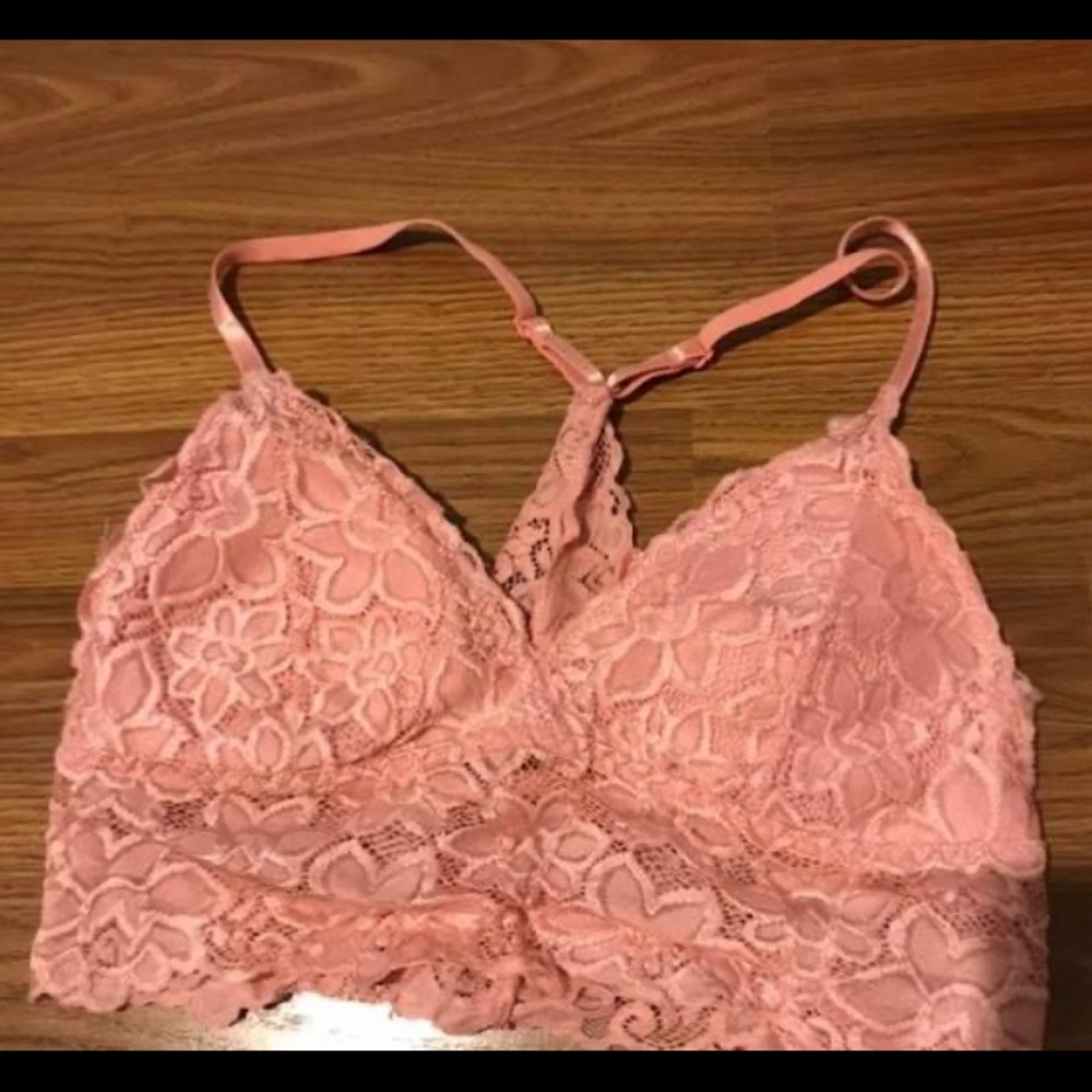 CUTE URBAN OUTTFITERS bralett💕